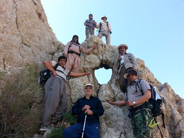 صعود تیم کوهنوردی دانشکده به ارتفاعات کوه زیلو
