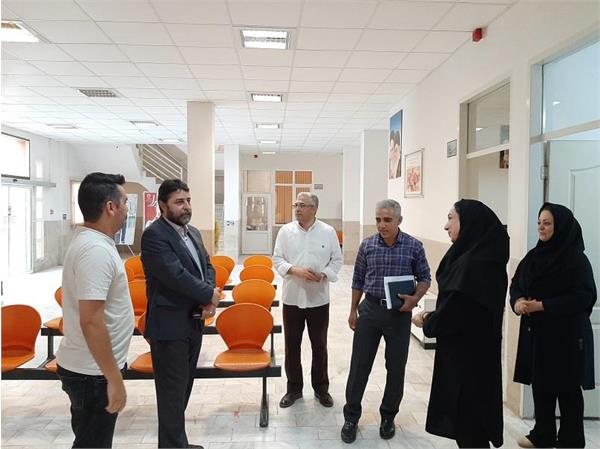 بازدید رئیس مرکز بهداشت شهرستان از مرکز خدمات جامع سلامت امام ( ره ) و آموزشگاه بهورزی