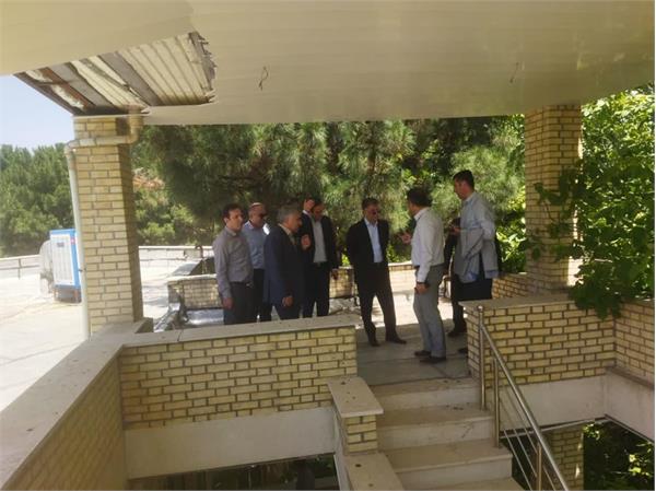 بازدید ریاست و معاون آموزشی دانشگاه علوم پزشکی کرمانشاه از دانشکده بهداشت پس از آسیب بخش‌هایی از آن در حملات رژیم صهیونیستی
