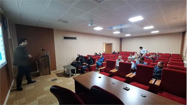 برگزاری همایش آموزشی «چگونه از هدررفت انرژی پیشگیری کنیم» در دانشکده بهداشت کرمانشاه