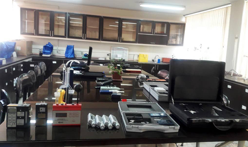 آزمایشگاه عوامل زیان آور فیزیکی -شیمیایی