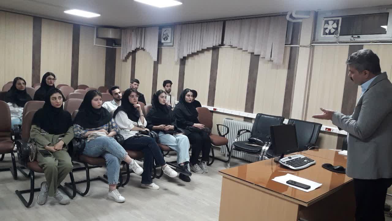 آموزش شرح وظایف کارشناس بهداشت حرفه ای در مشاغل خاص(بیمارستان)