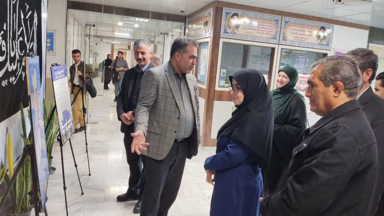 برپایی نمایشگاه حجاب در دانشکده پیراپزشکی کرمانشاه3